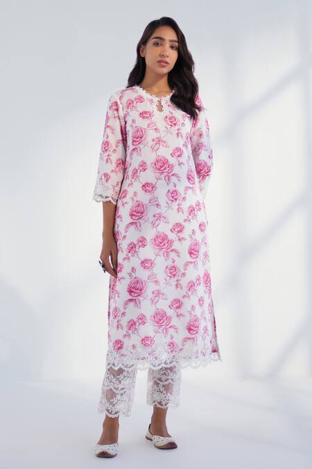 Roze Pink Cotton, Chiffon Lace Round Neck Arah Rose Print Kurta Pant Set Online at Aza Fashions Roze_Pink Cotton, Chiffon Lace Round Neck Arah Rose Print Kurta Pant Set _Online_at_Aza_Fashions