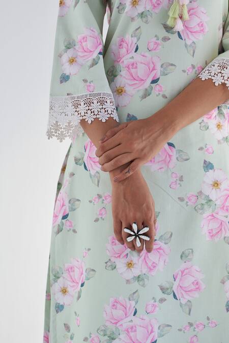 Shop Roze Green Cotton, Chiffon Lace Split V-neck Huma Floral Print Kurta Pant Set Online at Aza Fashions Shop_Roze_Green Cotton, Chiffon Lace Split V-neck Huma Floral Print Kurta Pant Set _Online_at_Aza_Fashions