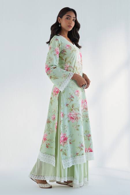 Roze Green Cotton, Kota Doria Lace V-neck Maysoon Floral Print Kurta Sharara Set at Aza Fashions Roze_Green Cotton, Kota Doria Lace V-neck Maysoon Floral Print Kurta Sharara Set _at_Aza_Fashions