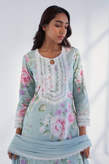 Shop Roze Blue Cotton, Chiffon Lace Round Neck Nyla Floral Print Kurta Pant Set Shop_Roze_Blue Cotton, Chiffon Lace Round Neck Nyla Floral Print Kurta Pant Set