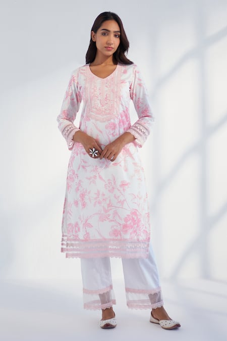 Shop Roze Pink Cotton, Chiffon Lace, Embroidery Nyla Floral Pattern Kurta Pant Set Shop_Roze_Pink Cotton, Chiffon Lace, Embroidery Nyla Floral Pattern Kurta Pant Set