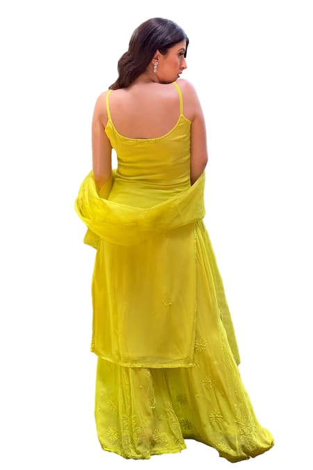 Buy LABEL AISHWARYRIKA Green Georgette Embroidery, Chains Round Chikankari Straight Kurta Palazzo Set Buy_LABEL AISHWARYRIKA_Green Georgette Embroidery, Chains Round Chikankari Straight Kurta Palazzo Set