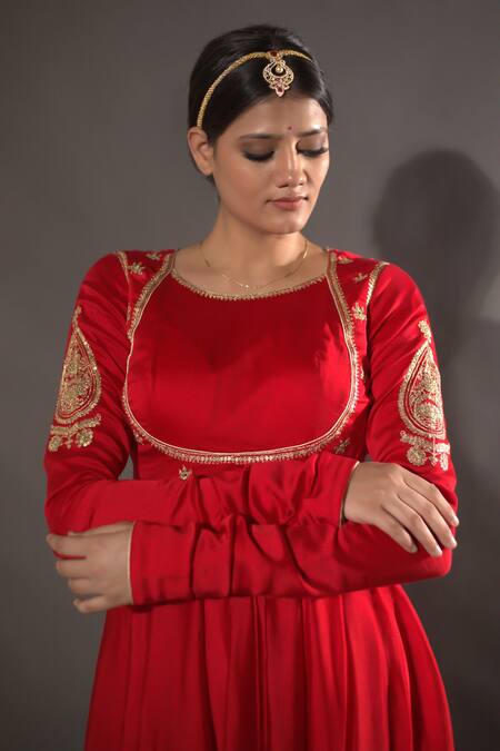 Vikabyarvindampula_Red Chanderi, Crepe, Cotton Sequins, Embroidery Round Neck Anarkali Pant Set _at_Aza_Fashions