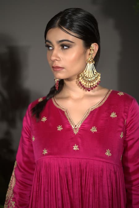 Vikabyarvindampula_Fuchsia Chanderi, Crepe, Cotton Embroidery, Sequins Split Anarkali And Pant Set _Online_at_Aza_Fashions