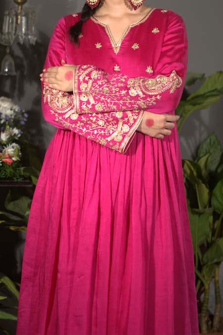 Buy_Vikabyarvindampula_Fuchsia Chanderi, Crepe, Cotton Embroidery, Sequins Split Anarkali And Pant Set _Online_at_Aza_Fashions