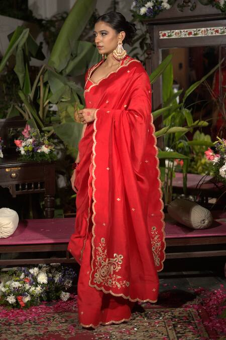 Shop_Vikabyarvindampula_Red Chanderi, Crepe, Cotton Sequins Sweetheart Embroidered Saree With Blouse _Online_at_Aza_Fashions