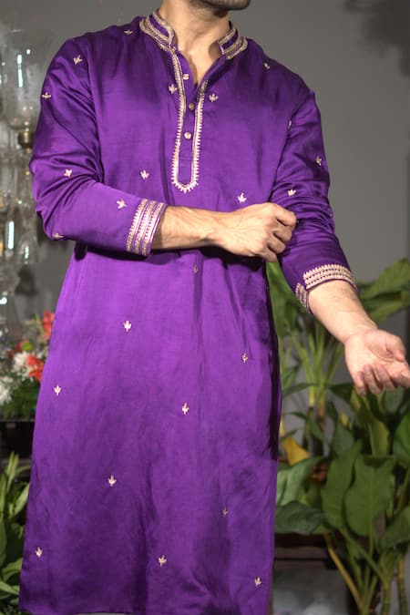 Buy_Vikabyarvindampula_Blue Chanderi, Crepe, Cotton Embroidery, Sequins Kurta _Online_at_Aza_Fashions