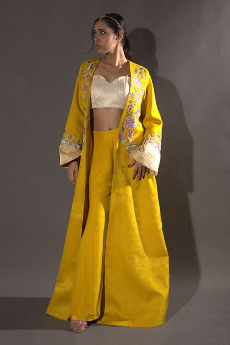 Vikabyarvindampula Floral Embroidered Overcoat Pant Set 