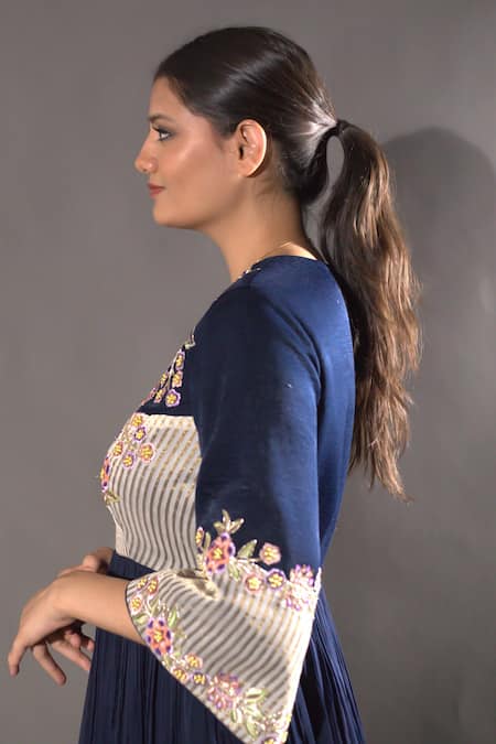 Buy Vikabyarvindampula Blue Velvet, Chanderi, Organza, Cotton Embroidery V-neck Floral Anarkali Online at Aza Fashions Buy_Vikabyarvindampula_Blue Velvet, Chanderi, Organza, Cotton Embroidery V-neck Floral Anarkali _Online_at_Aza_Fashions