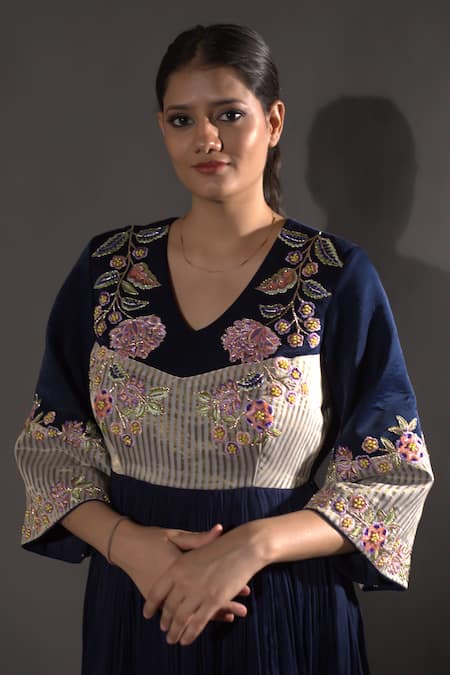 Shop Vikabyarvindampula Blue Velvet, Chanderi, Organza, Cotton Embroidery V-neck Floral Anarkali Online at Aza Fashions Shop_Vikabyarvindampula_Blue Velvet, Chanderi, Organza, Cotton Embroidery V-neck Floral Anarkali _Online_at_Aza_Fashions