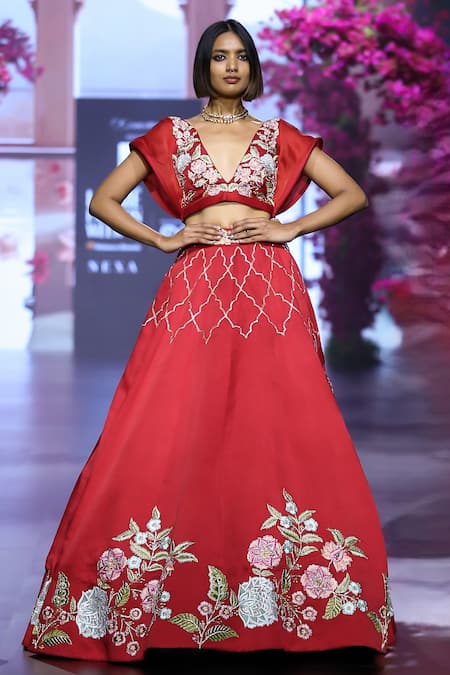 VikaByArvindAmpula Flower Embroidered Blouse With Lehenga 