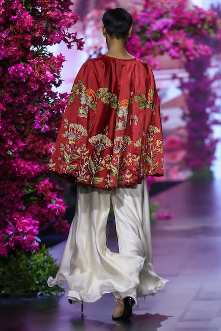 Vikabyarvindampula Dandelion Embroidered Cape Sharara Set 