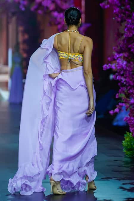 Vikabyarvindampula Ruffled Saree With Floral Embroidered Blouse 