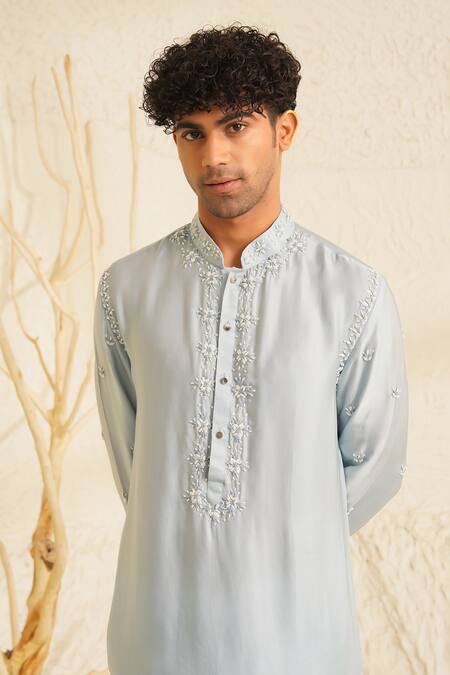 Shreyansh Designs Blue Chanderi Silk Embroidery Nishk Floral Thread Kurta Set at Aza Fashions Shreyansh Designs_Blue Chanderi Silk Embroidery Nishk Floral Thread Kurta Set _at_Aza_Fashions