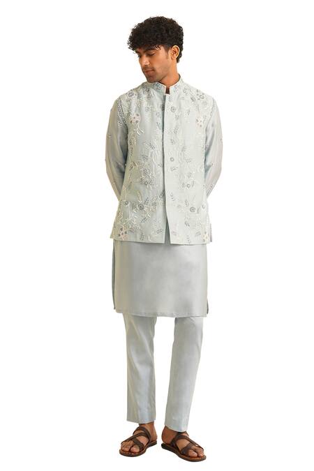 Shreyansh Designs Blue Dupion Silk Embroidery Thread Powder Bundi And Kurta Set at Aza Fashions Shreyansh Designs_Blue Dupion Silk Embroidery Thread Powder Bundi And Kurta Set _at_Aza_Fashions