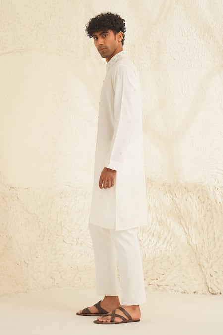 Shreyansh Designs White Silk, Cotton Sequins, Beads Samyak Placket Embroidered Kurta Set at Aza Fashions Shreyansh Designs_White Silk, Cotton Sequins, Beads Samyak Placket Embroidered Kurta Set _at_Aza_Fashions