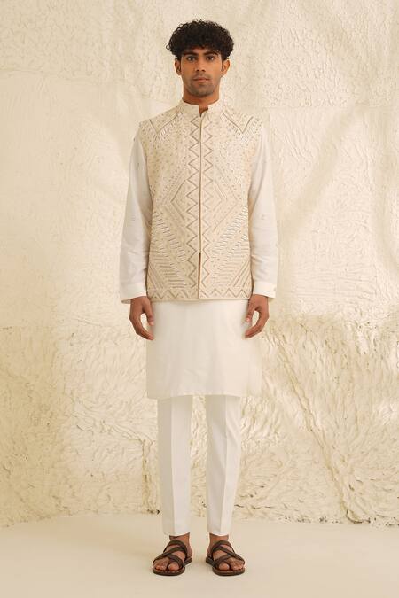 Shreyansh Designs Off White Dupion Silk Embroidery Cutdana Chevron Bundi And Kurta Set Online at Aza Fashions Shreyansh Designs_Off White Dupion Silk Embroidery Cutdana Chevron Bundi And Kurta Set _Online_at_Aza_Fashions