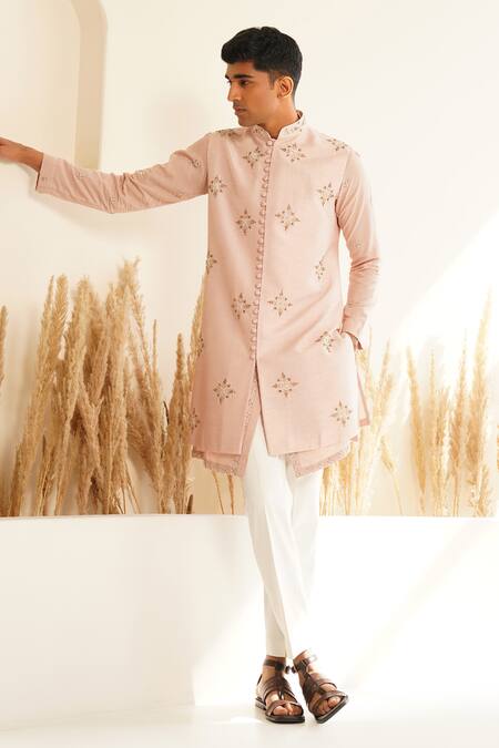 Shreyansh Designs Pink Dupion Silk Embroidery Cutdana Geometric Bundi And Kurta Set at Aza Fashions Shreyansh Designs_Pink Dupion Silk Embroidery Cutdana Geometric Bundi And Kurta Set _at_Aza_Fashions