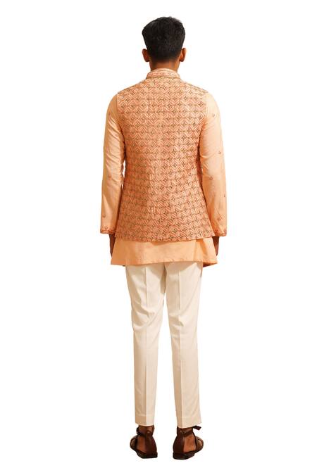 Shop Shreyansh Designs Peach Dupion Silk Embroidery Cutdana Geometric Bundi And Kurta Set Online at Aza Fashions Shop_Shreyansh Designs_Peach Dupion Silk Embroidery Cutdana Geometric Bundi And Kurta Set _Online_at_Aza_Fashions