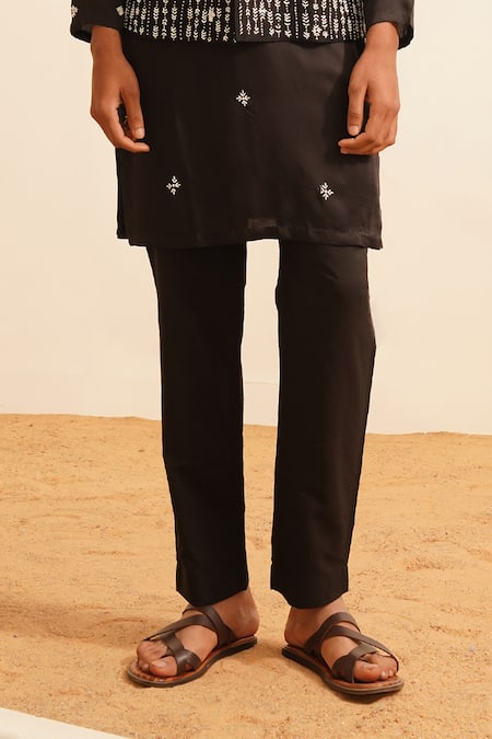 Buy Shreyansh Designs Black Silk Sequins, Beads Embellished Bundi Kurta Set Online at Aza Fashions Buy_Shreyansh Designs_Black Silk Sequins, Beads Embellished Bundi Kurta Set _Online_at_Aza_Fashions