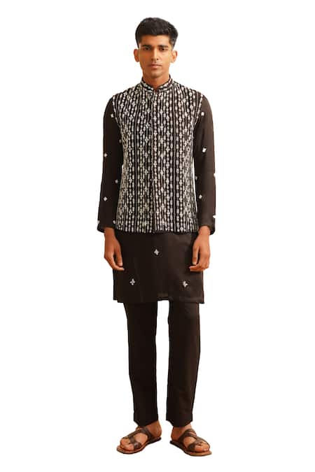 Shop Shreyansh Designs Black Silk Sequins, Beads Embellished Bundi Kurta Set Online at Aza Fashions Shop_Shreyansh Designs_Black Silk Sequins, Beads Embellished Bundi Kurta Set _Online_at_Aza_Fashions