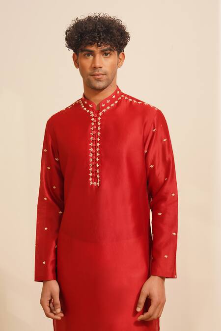 Buy Shreyansh Designs Red Chanderi Silk Zari Ivan Zardozi Embroidered Kurta With Pant Buy_Shreyansh Designs_Red Chanderi Silk Zari Ivan Zardozi Embroidered Kurta With Pant