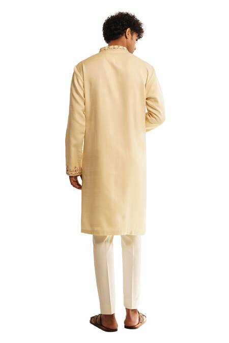 Shop Shreyansh Designs White Chanderi Silk Sequins, Zari, Ojas Geometric Embroidered Kurta With Pant Online at Aza Fashions Shop_Shreyansh Designs_White Chanderi Silk Sequins, Zari, Ojas Geometric Embroidered Kurta With Pant _Online_at_Aza_Fashions