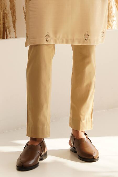 Shreyansh Designs Beige Chanderi Silk Beads, Sequins, Urjit Embellished Floral Kurta With Pant Online at Aza Fashions Shreyansh Designs_Beige Chanderi Silk Beads, Sequins, Urjit Embellished Floral Kurta With Pant _Online_at_Aza_Fashions