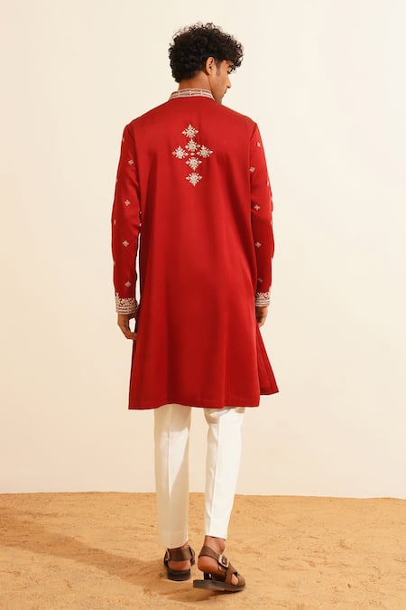 Shop Shreyansh Designs Red Chanderi Silk Sequins, Beads Kastur Floral Mirrorwork Kurta With Pant at Aza Fashions Shop_Shreyansh Designs_Red Chanderi Silk Sequins, Beads Kastur Floral Mirrorwork Kurta With Pant _at_Aza_Fashions