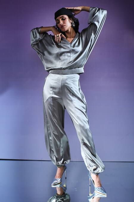 Shop_AK-OK_Grey Silk V-neck Sweatshirt And Joggers Set 