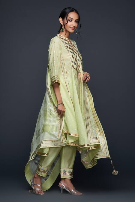 Shop_Gulabo By Abu Sandeep_Green Jamdani Embellished Gota Checkered Pattern Dupatta  _Online_at_Aza_Fashions