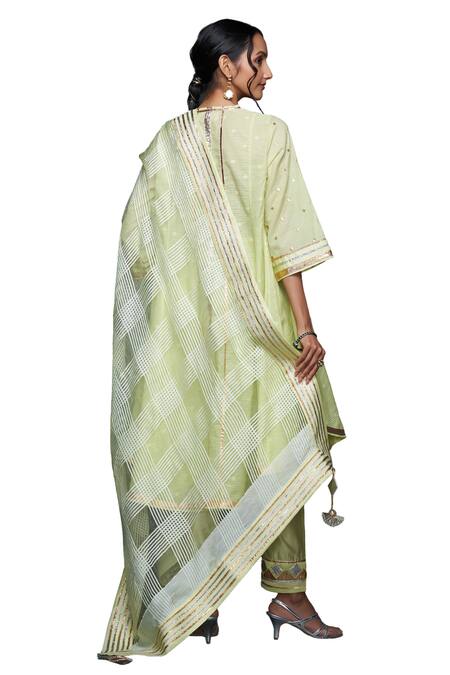 Gulabo By Abu Sandeep_Green Jamdani Embellished Gota Checkered Pattern Dupatta  _at_Aza_Fashions