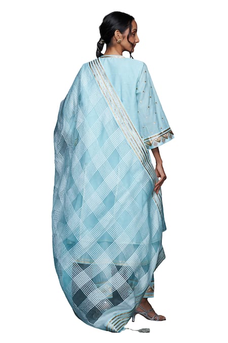 Gulabo By Abu Sandeep_Blue Jamdani Embellished Gota Checkered Pattern Sheer Dupatta _at_Aza_Fashions