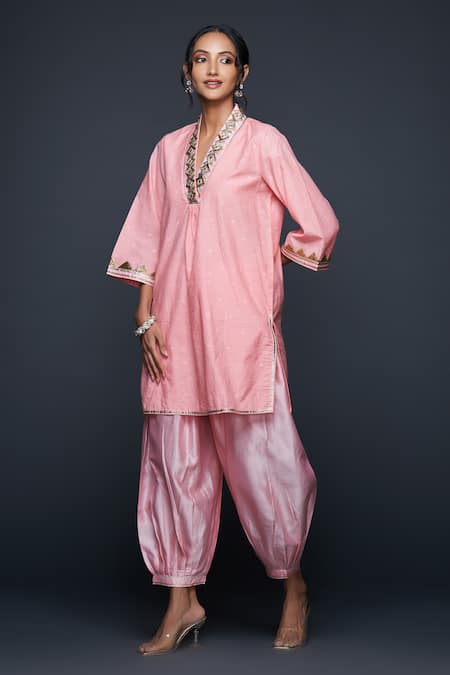 Buy Gulabo By Abu Sandeep Peach Jamdani Embellished Gota Bordered Salwar Online at Aza Fashions Buy_Gulabo By Abu Sandeep_Peach Jamdani Embellished Gota Bordered Salwar _Online_at_Aza_Fashions