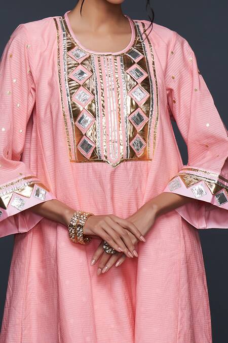 Shop Gulabo By Abu Sandeep Peach Jamdani Embellished Gota Round Yoke Layered Kurta Online at Aza Fashions Shop_Gulabo By Abu Sandeep_Peach Jamdani Embellished Gota Round Yoke Layered Kurta _Online_at_Aza_Fashions