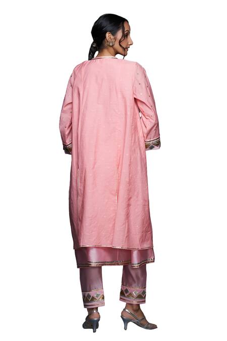 Buy Gulabo By Abu Sandeep Peach Jamdani Embellished Gota Round Yoke Layered Kurta Buy_Gulabo By Abu Sandeep_Peach Jamdani Embellished Gota Round Yoke Layered Kurta