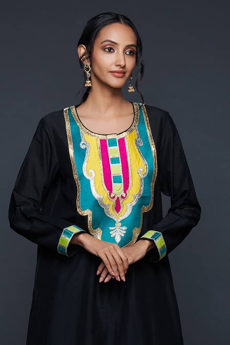 Buy Gulabo By Abu Sandeep Black Cotton Silk Embroidery Jharokha Round Neck Straight Kurta Online at Aza Fashions Buy_Gulabo By Abu Sandeep_Black Cotton Silk Embroidery Jharokha Round Neck Straight Kurta _Online_at_Aza_Fashions