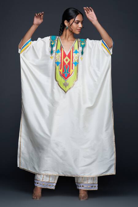 Buy Gulabo By Abu Sandeep Off White Cotton Silk Embroidery Gota V Neck Kaftan Online at Aza Fashions Buy_Gulabo By Abu Sandeep_Off White Cotton Silk Embroidery Gota V Neck Kaftan _Online_at_Aza_Fashions