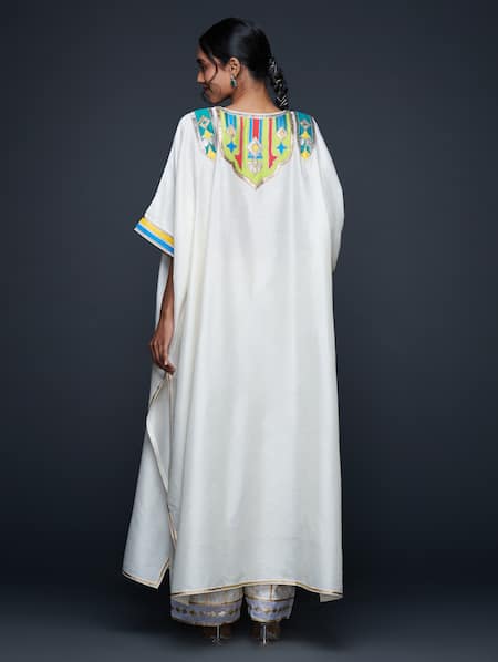 Shop Gulabo By Abu Sandeep Off White Cotton Silk Embroidery Gota V Neck Kaftan at Aza Fashions Shop_Gulabo By Abu Sandeep_Off White Cotton Silk Embroidery Gota V Neck Kaftan _at_Aza_Fashions