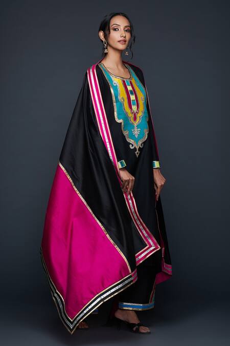 Gulabo By Abu Sandeep Black Cotton Silk Placement Embroidery Gota Two Tone Dupatta Online at Aza Fashions Gulabo By Abu Sandeep_Black Cotton Silk Placement Embroidery Gota Two Tone Dupatta _Online_at_Aza_Fashions