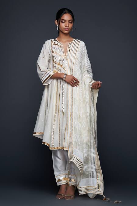 Shop Gulabo By Abu Sandeep Off White Jamdani Embroidered Gota Notched Flared Kurta Shop_Gulabo By Abu Sandeep_Off White Jamdani Embroidered Gota Notched Flared Kurta