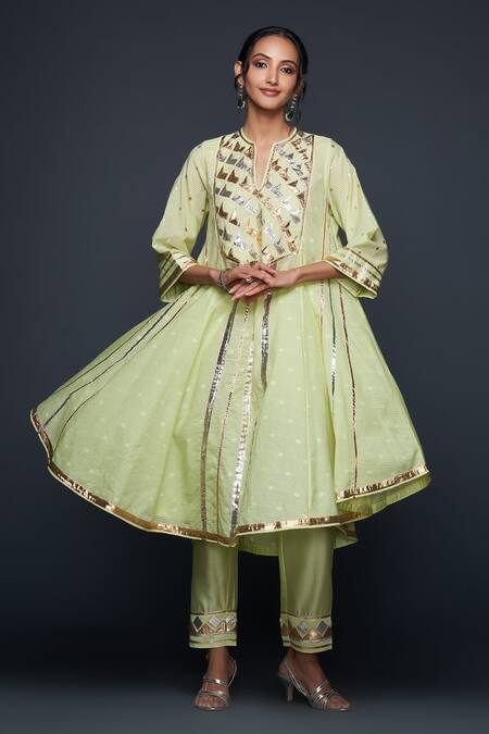 Buy Gulabo By Abu Sandeep Green Jamdani Embroidered Gota Notched Applique Kurta Online at Aza Fashions Buy_Gulabo By Abu Sandeep_Green Jamdani Embroidered Gota Notched Applique Kurta _Online_at_Aza_Fashions