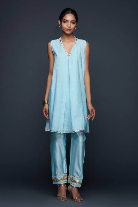 Gulabo By Abu Sandeep Blue Jamdani Embroidered Gota Open Jacket at Aza Fashions Gulabo By Abu Sandeep_Blue Jamdani Embroidered Gota Open Jacket _at_Aza_Fashions