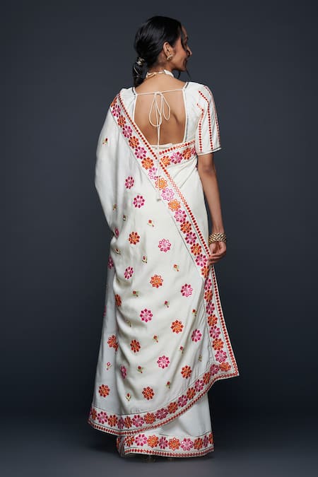 Shop_Gulabo By Abu Sandeep_Off White Viscose Chanderi Silk Floral Motif And Mirror Saree  _at_Aza_Fashions