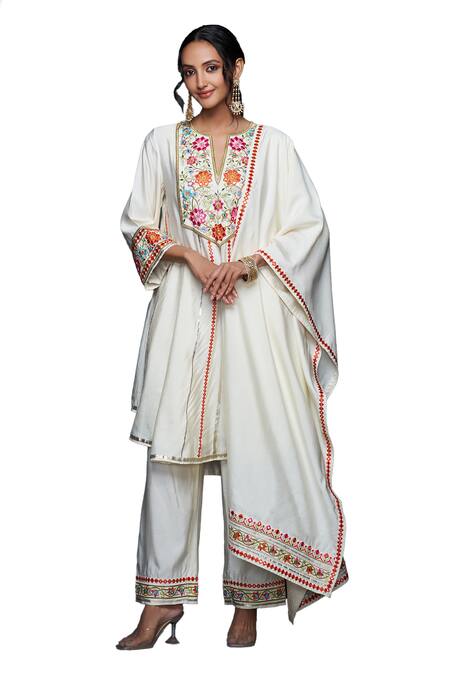 Shop_Gulabo By Abu Sandeep_Off White Viscose Chanderi Silk Bloom Motif And Mirror Dupatta  _Online_at_Aza_Fashions