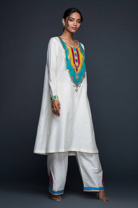 Gulabo By Abu Sandeep Off White Cotton Silk Placement Embroidery Architecture Motif Pant at Aza Fashions Gulabo By Abu Sandeep_Off White Cotton Silk Placement Embroidery Architecture Motif Pant _at_Aza_Fashions