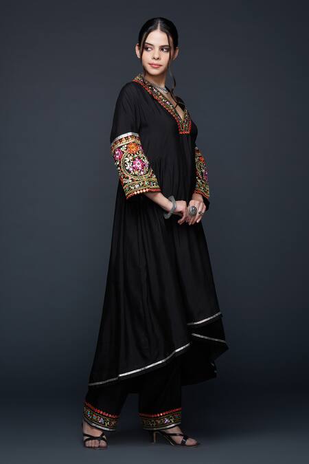 Gulabo By Abu Sandeep Black Viscose, Chanderi Silk Lace, Mirrors Floral Embroidered High-low Tunic at Aza Fashions Gulabo By Abu Sandeep_Black Viscose, Chanderi Silk Lace, Mirrors Floral Embroidered High-low Tunic _at_Aza_Fashions