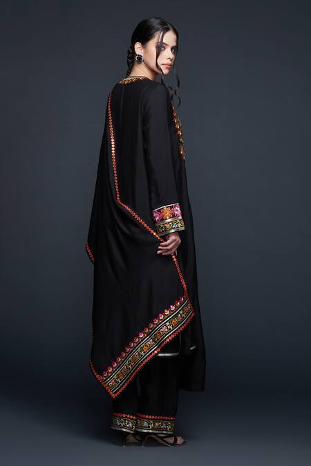 Buy Gulabo By Abu Sandeep Black Viscose Chanderi Silk Embellished Mirrorwork Lace Dupatta Buy_Gulabo By Abu Sandeep_Black Viscose Chanderi Silk Embellished Mirrorwork Lace Dupatta