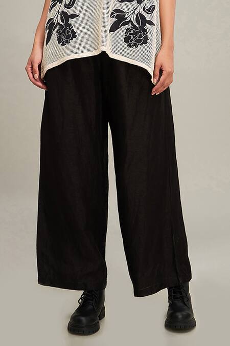 Soup By Sougat Paul Off White Handloom Cotton, Muslin Zinnia Floral Applique Hand Top And Pant Set Online at Aza Fashions Soup By Sougat Paul_Off White Handloom Cotton, Muslin Zinnia Floral Applique Hand Top And Pant Set _Online_at_Aza_Fashions