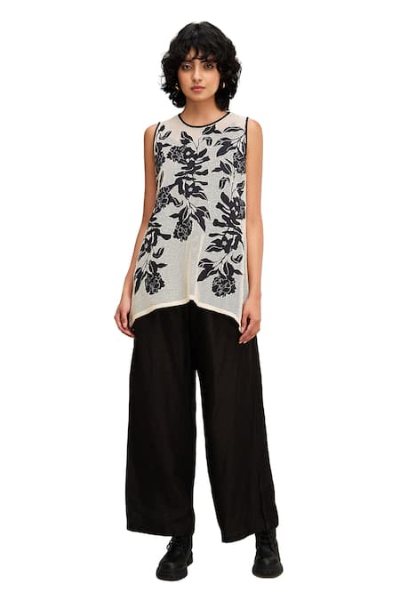 Buy Soup By Sougat Paul Off White Handloom Cotton, Muslin Zinnia Floral Applique Hand Top And Pant Set Online at Aza Fashions Buy_Soup By Sougat Paul_Off White Handloom Cotton, Muslin Zinnia Floral Applique Hand Top And Pant Set _Online_at_Aza_Fashions